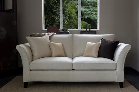 Client_Hu&Hu Sofa_W2A1596